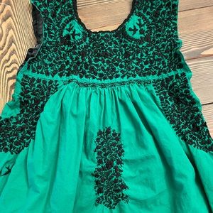 Mi Golondrina Flores Top